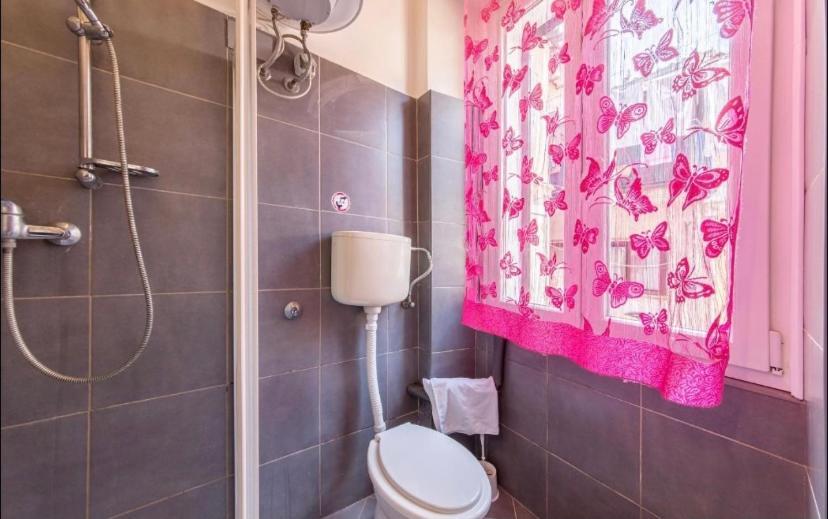 Two Room Eva بولا المظهر الخارجي الصورة